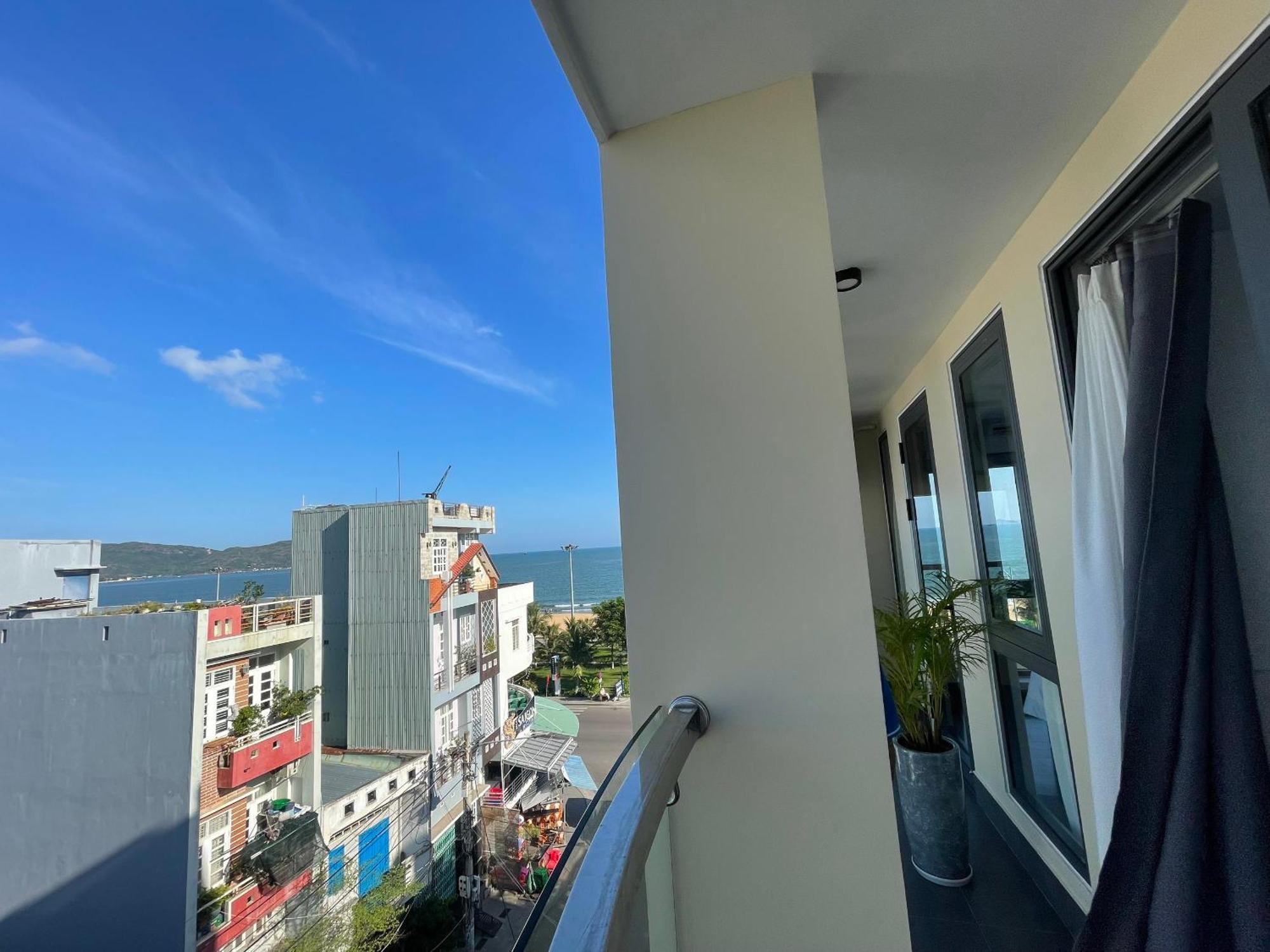 Joyce House Hotel Quy Nhon Exterior photo